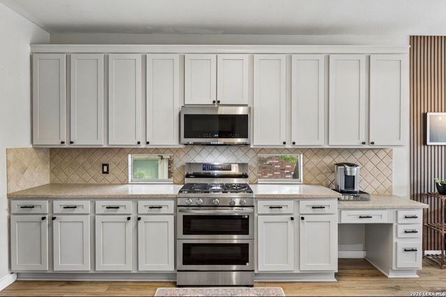 10614 Spirit Horse, Helotes, TX 78023