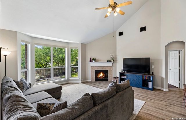 10614 Spirit Horse, Helotes, TX 78023
