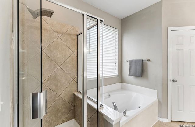 10614 Spirit Horse, Helotes, TX 78023