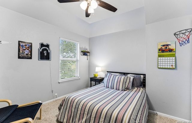 10614 Spirit Horse, Helotes, TX 78023