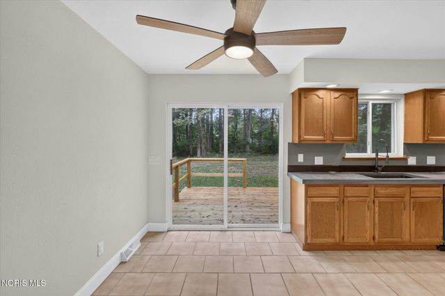 10660 Frankfort Road, Holland, OH 43528