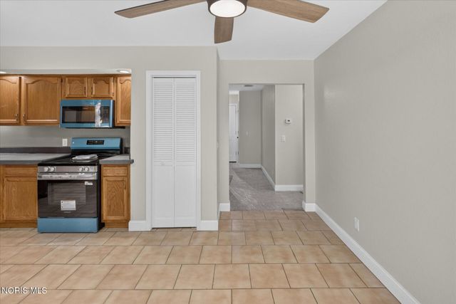 10660 Frankfort Road, Holland, OH 43528