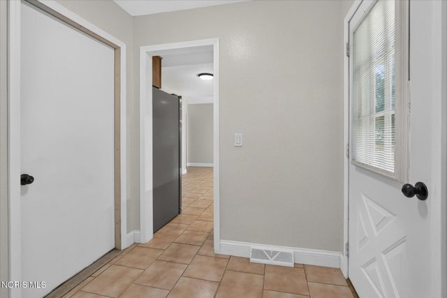 10660 Frankfort Road, Holland, OH 43528