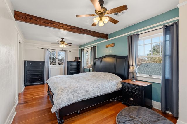 610 S Holly Street, Medford, OR 97501