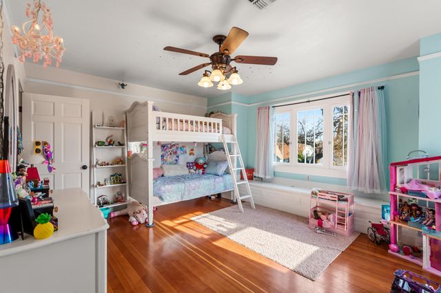 610 S Holly Street, Medford, OR 97501