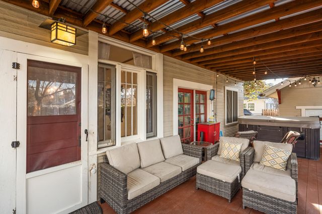 610 S Holly Street, Medford, OR 97501