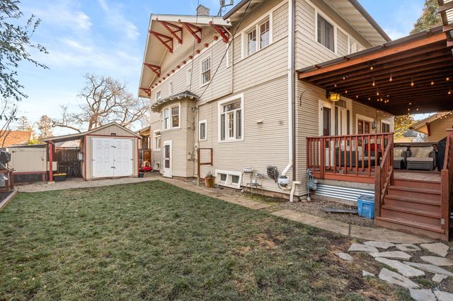 610 S Holly Street, Medford, OR 97501