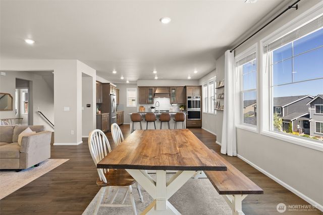 10417 Treasure Drive NW, Silverdale, WA 98383