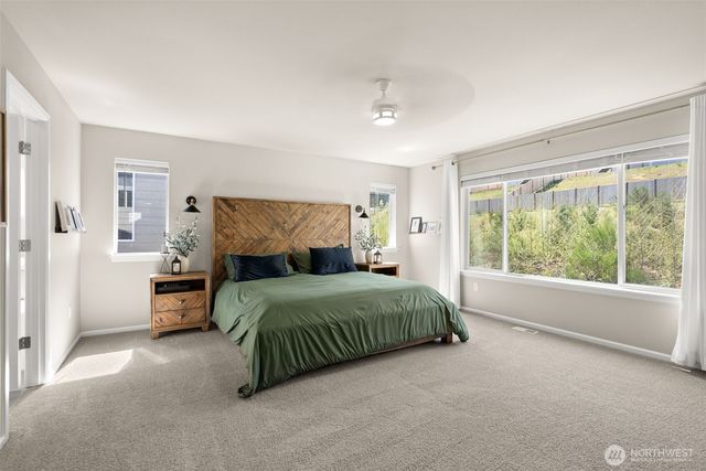 10417 Treasure Drive NW, Silverdale, WA 98383