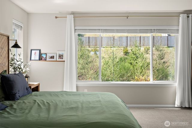 10417 Treasure Drive NW, Silverdale, WA 98383