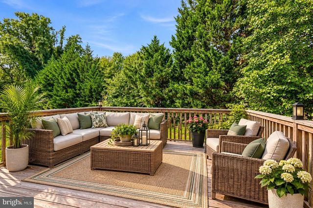 805 MILMONT AVE, Swarthmore, PA 19081