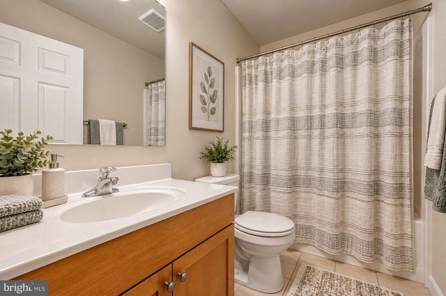 805 MILMONT AVE, Swarthmore, PA 19081