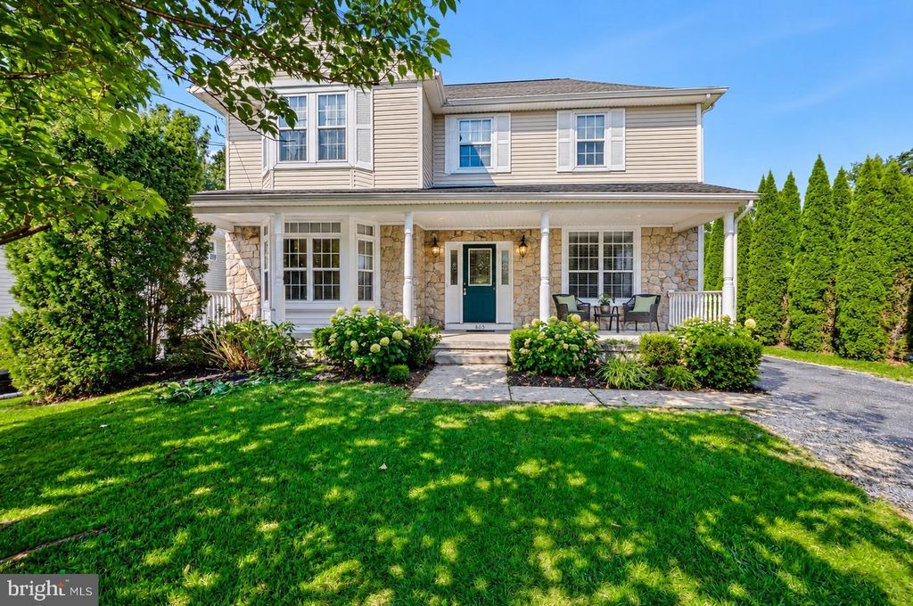 805 MILMONT AVE, Swarthmore, PA 19081