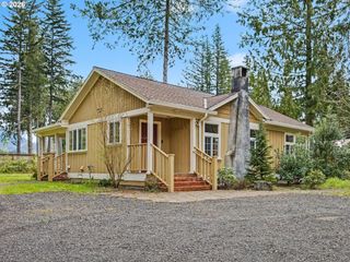 60111 E SLEEPY HOLLOW Dr, Sandy, OR 97055