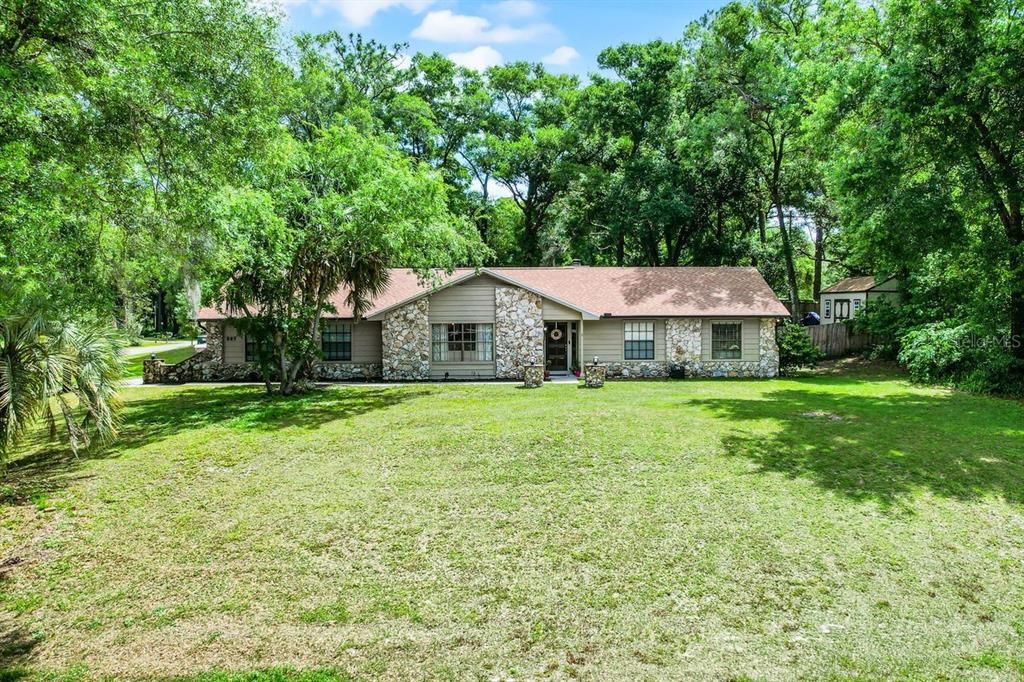 889 TORCHWOOD DRIVE, Deland, FL 32724