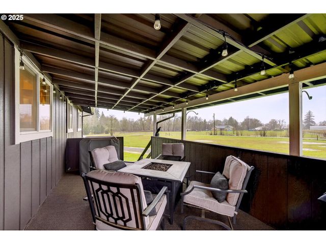 30142 S MEADOWBROOK Ln, Molalla, OR 97038