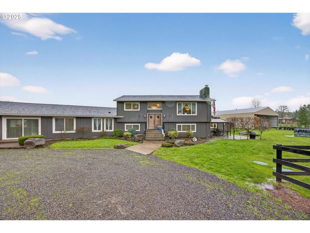 30142 S MEADOWBROOK Ln, Molalla, OR 97038