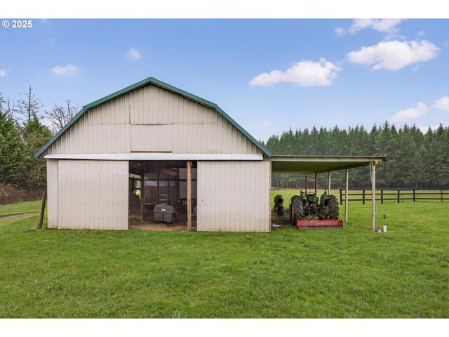 30142 S MEADOWBROOK Ln, Molalla, OR 97038