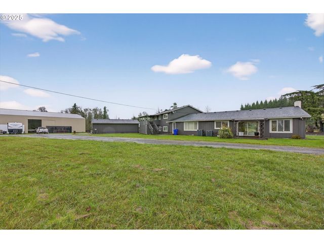 30142 S MEADOWBROOK Ln, Molalla, OR 97038