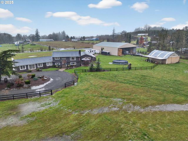 30142 S MEADOWBROOK Ln, Molalla, OR 97038