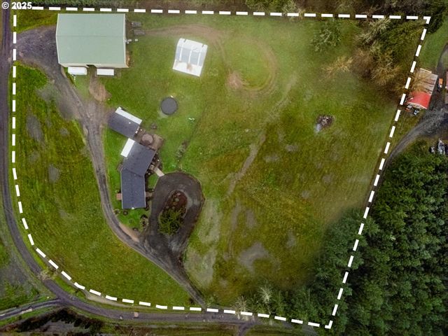 30142 S MEADOWBROOK Ln, Molalla, OR 97038