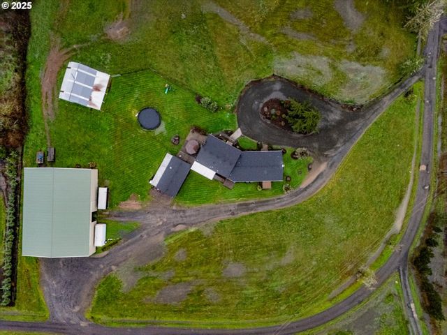 30142 S MEADOWBROOK Ln, Molalla, OR 97038