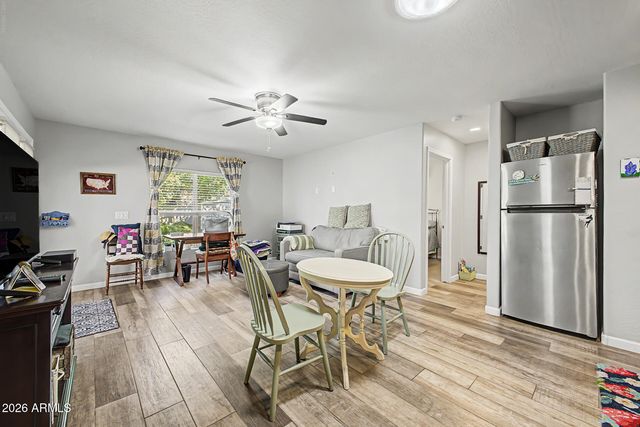 1011 W PALO VERDE Drive, Phoenix, AZ 85013