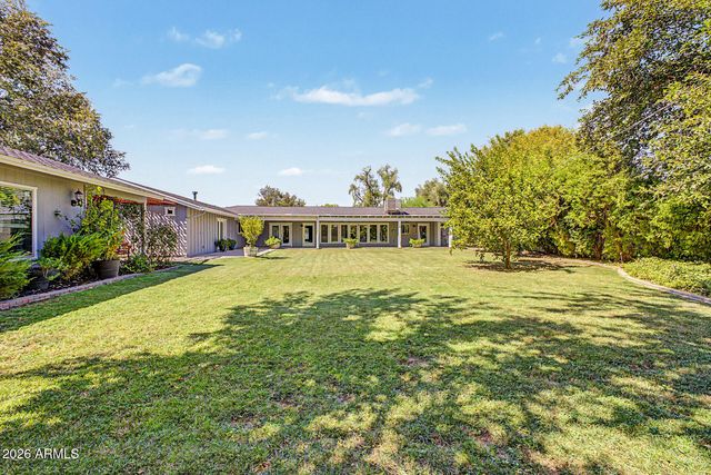 1011 W PALO VERDE Drive, Phoenix, AZ 85013
