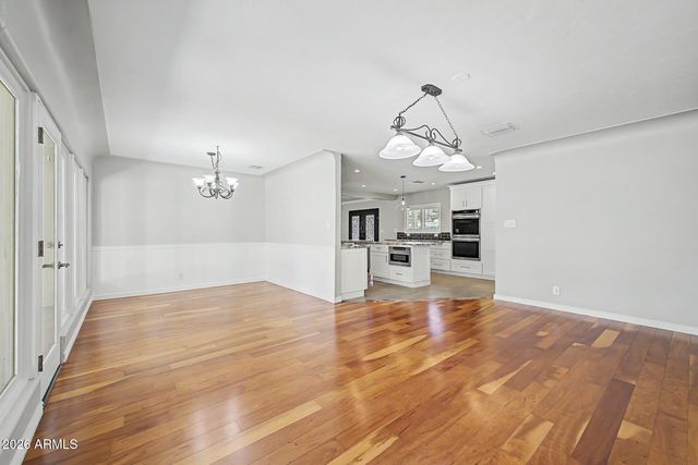 1011 W PALO VERDE Drive, Phoenix, AZ 85013