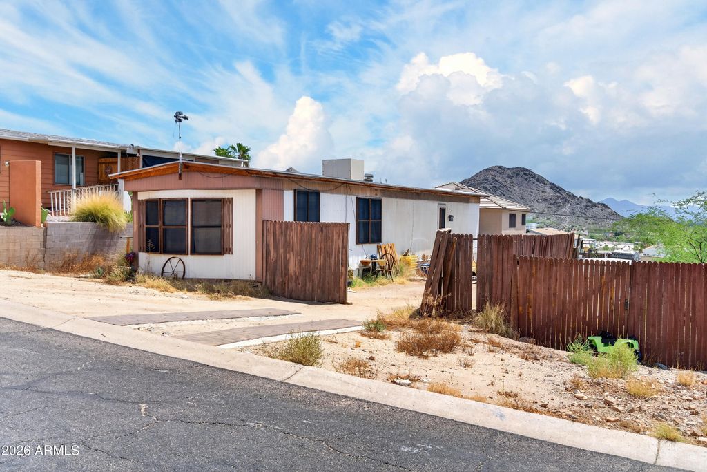 13029 N 18TH Place, Phoenix, AZ 85022 — exterior