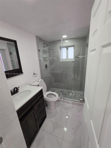 6370 Fletcher St, Hollywood, FL 33023