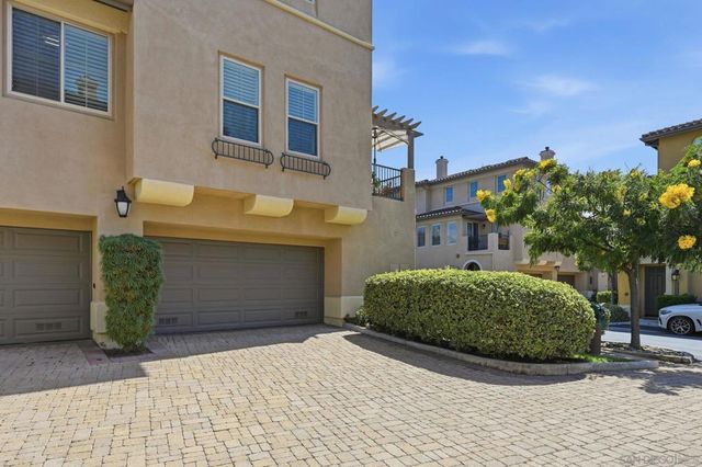2733 Piantino Circle, San Diego, CA 92108