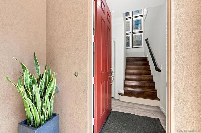 2733 Piantino Circle, San Diego, CA 92108