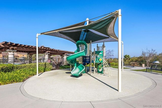 2733 Piantino Circle, San Diego, CA 92108