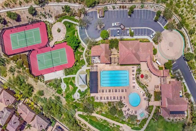 2733 Piantino Circle, San Diego, CA 92108
