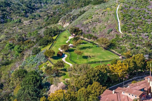 2733 Piantino Circle, San Diego, CA 92108
