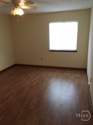 317 Epps Bridge Road, Athens, GA 30606