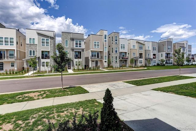 5234 Queen Court, Arvada, CO 80002