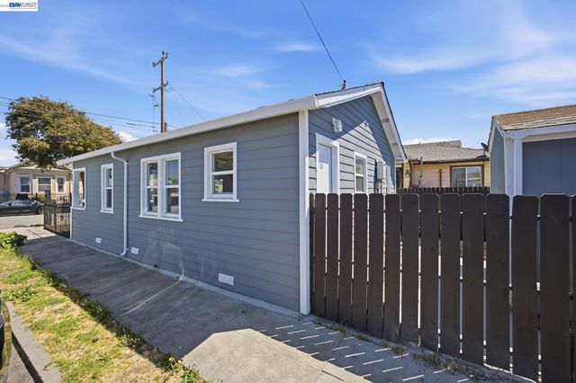 1100 Pennsylvania Ave, Richmond, CA 94801