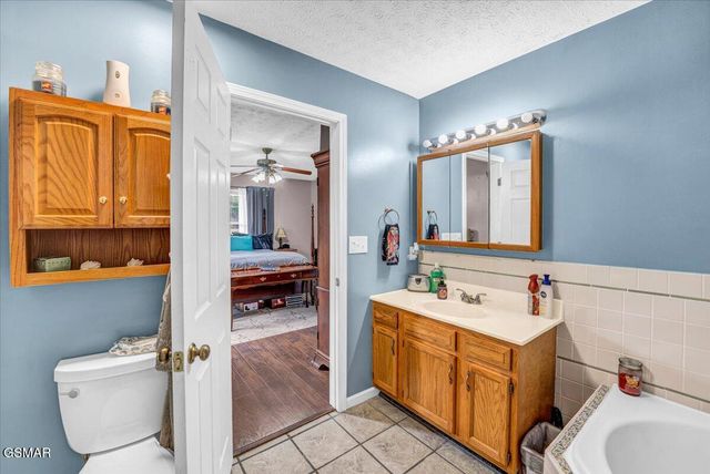 3333 Oma Lee Drive, Sevierville, TN 37876