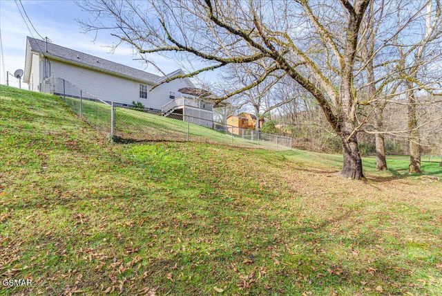 3333 Oma Lee Drive, Sevierville, TN 37876