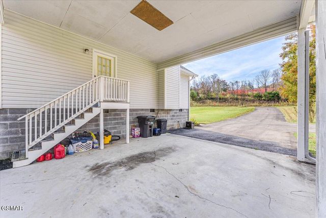 3333 Oma Lee Drive, Sevierville, TN 37876