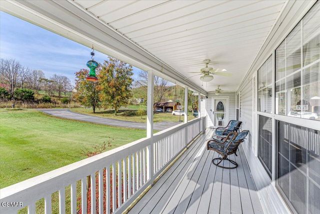 3333 Oma Lee Drive, Sevierville, TN 37876