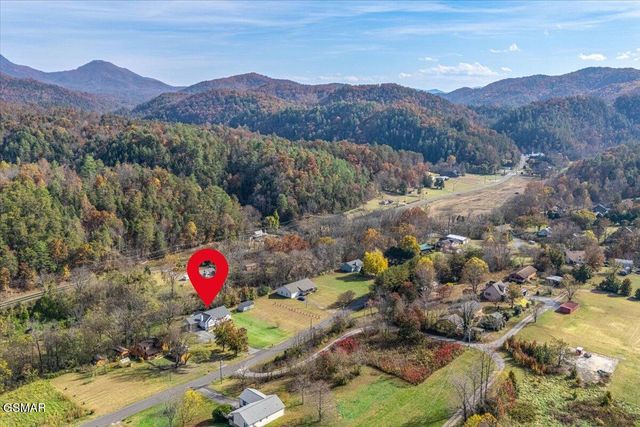 3333 Oma Lee Drive, Sevierville, TN 37876