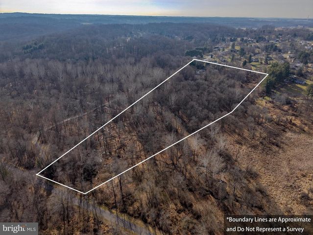 12407 HILL CT, Mount Airy, MD 21771