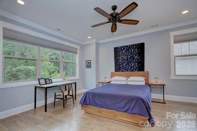 2109 Lanier Avenue, Charlotte, NC 28205