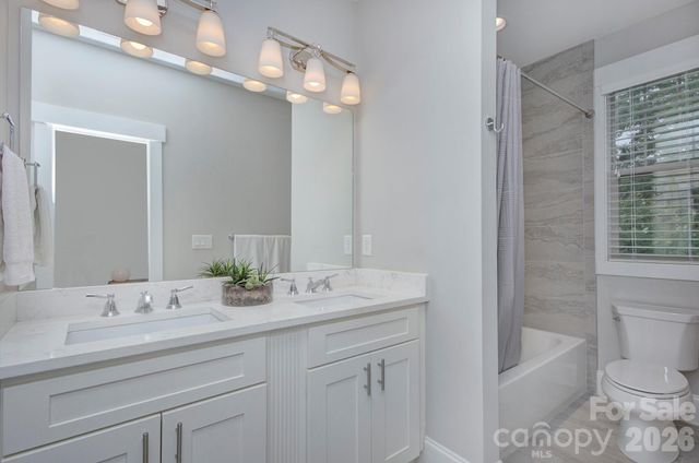 2109 Lanier Avenue, Charlotte, NC 28205