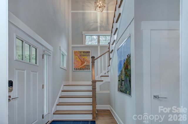 2109 Lanier Avenue, Charlotte, NC 28205