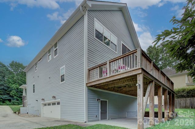 2109 Lanier Avenue, Charlotte, NC 28205