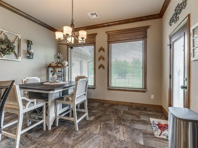 953 County Street 2982, Blanchard, OK 73010